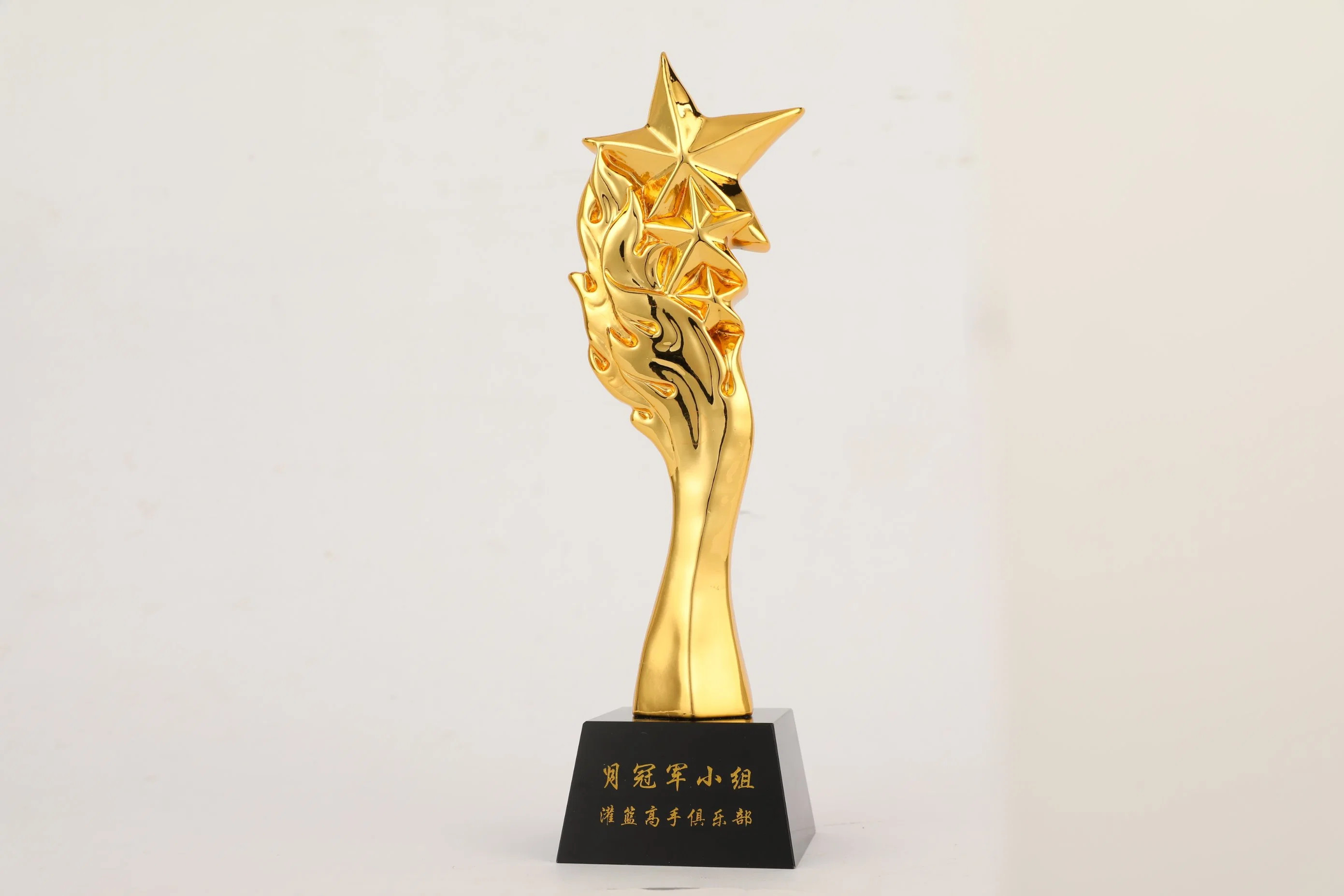 Wholesale/Supplier High quality/High cost performance Customized Plastic Base Sport Award Metal Gold Trophy Cup BSCI Professional Factory Do Custom High quality/High cost performance Metal Award Trophy