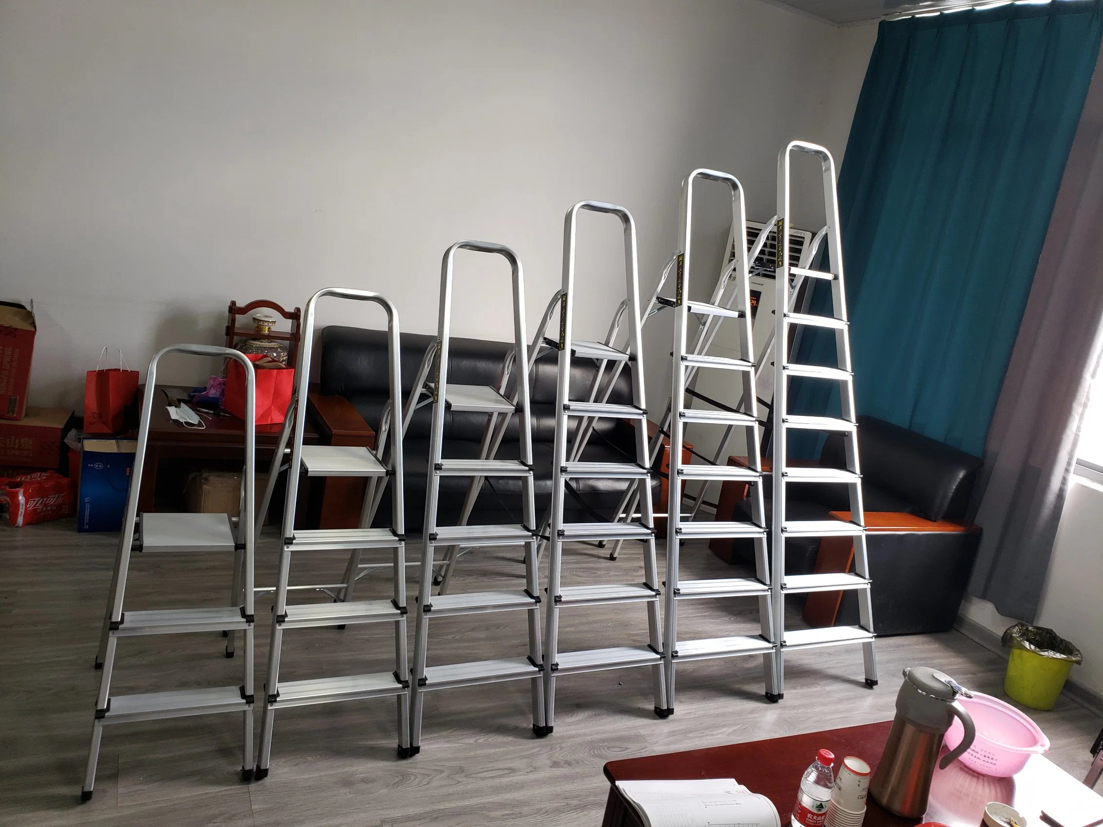 Low Price Light Weight Household Aluminum Ladder