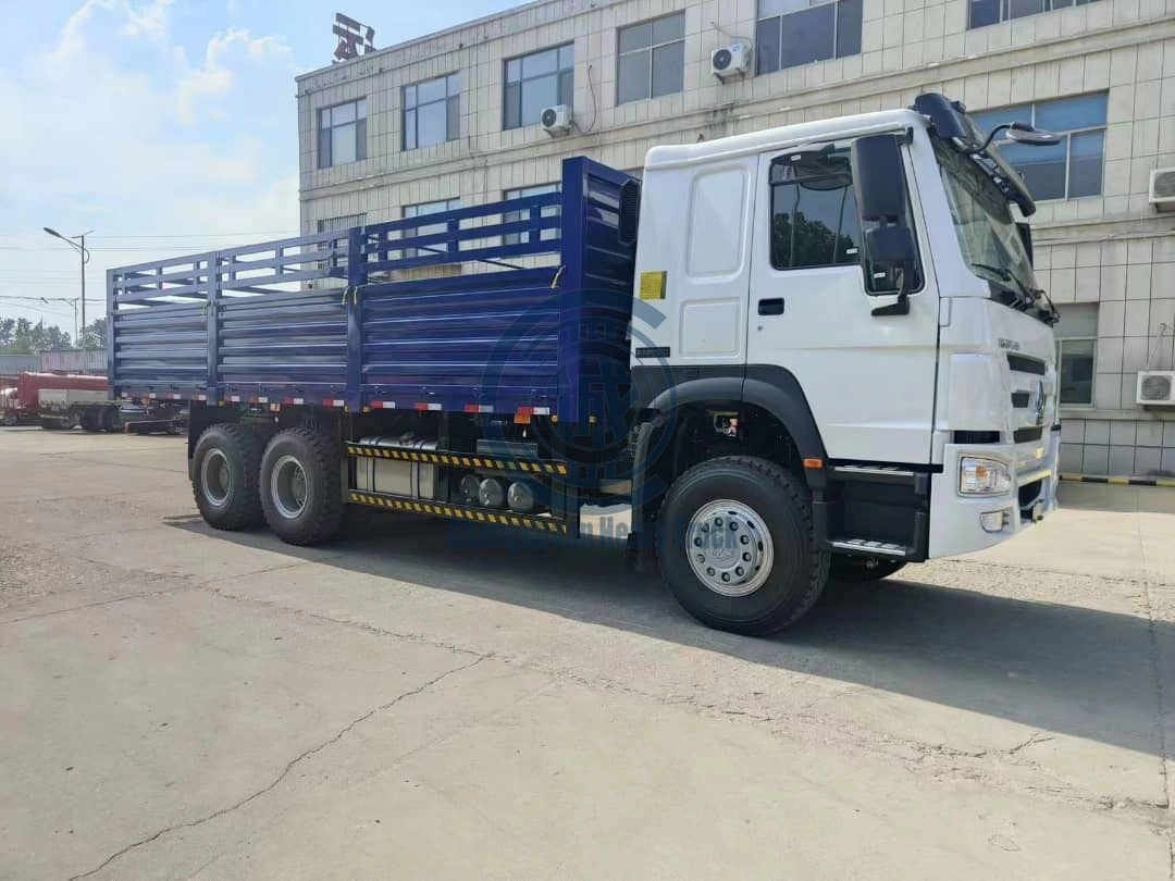 Used HOWO/Shacma 6X4 10 Wheels Fence Trailer Truck Dolly Full Side Wall Board Container Cargo Truck