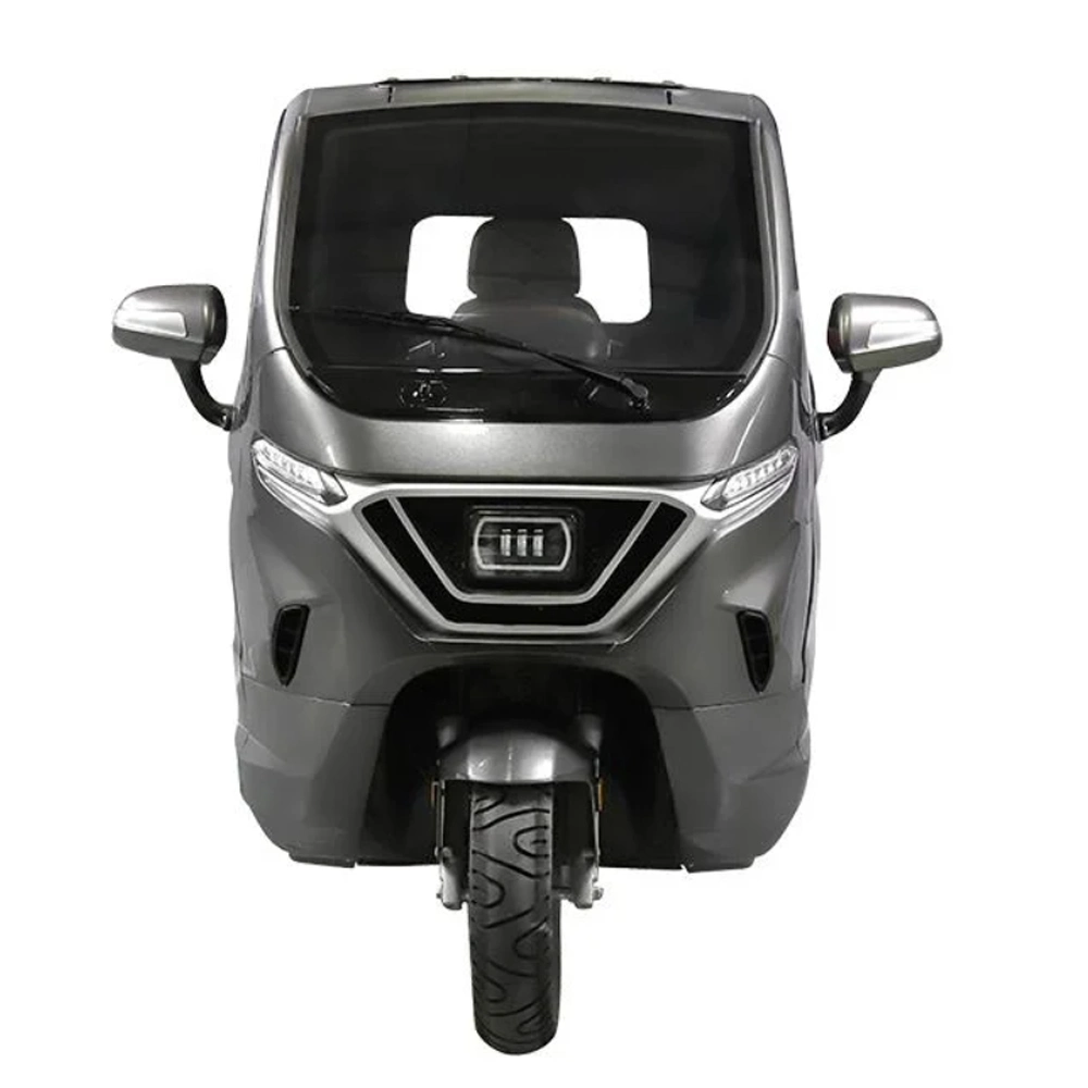 2023 de la carga de tres ruedas de motocicleta triciclo eléctrico totalmente cerrado Rickshaw Scooter Scooter de movilidad de la carga del motor con cabina