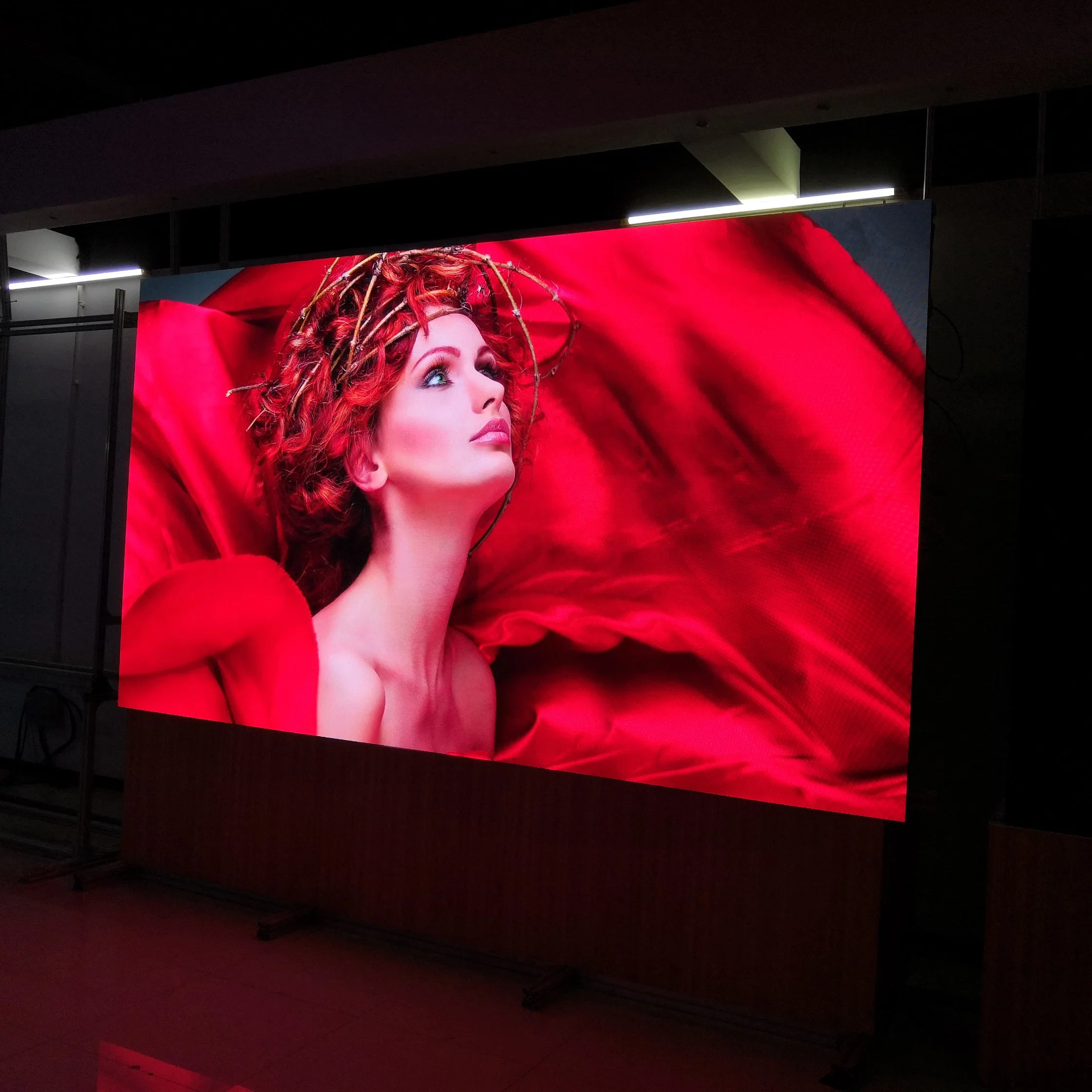 High Definition Indoor Big LED Screen TV P1.25 Full Color LED Display Screen Wall Large Indoor LED Screen LED Display