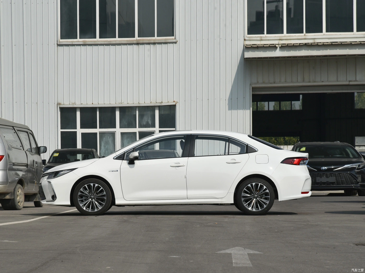 Toyota Corolla 1,8L coche de segunda mano chino 2023 1,8L Smart Electricidad híbrido Doble Motor Flagship Edition