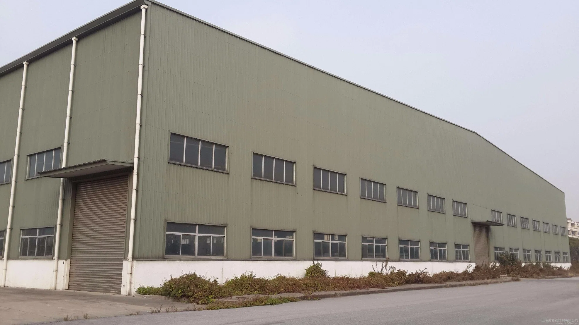 Prefabricated Engineered Light Steel Structure Industrial Manufacturing Services Warehouse