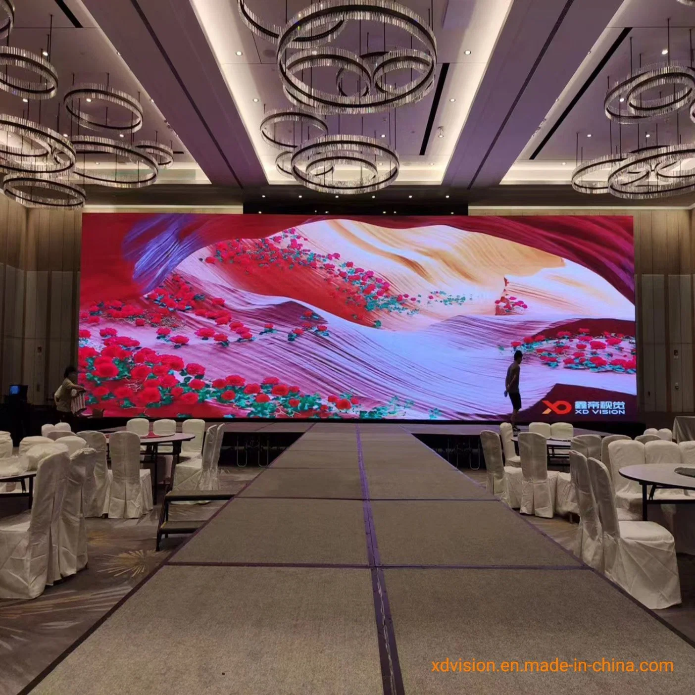 Outdoor Indoor Fixed Rental Application Die-Casting Aluminum Cabinet LED Video Wall Screen Panel pH2.6 P3.91 Advertising Display Factory