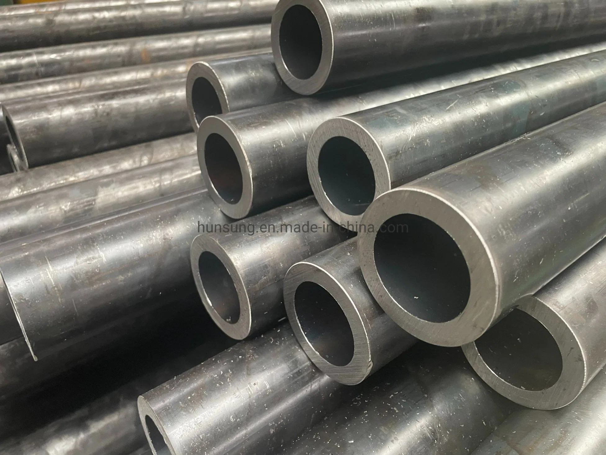 High Precision AISI 52100 DIN 100cr6 JIS Suj2 GB Cr15 Bearing Pipe Tube Od 91mm Cold Rolled or Cold Drawn Seamless Steel Pipe Tube