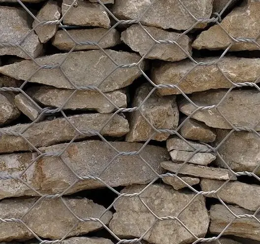 Lourdes grillage hexagonal galvanisé Gabion utilisés en génie civil et de la construction de routes et l'Érosion