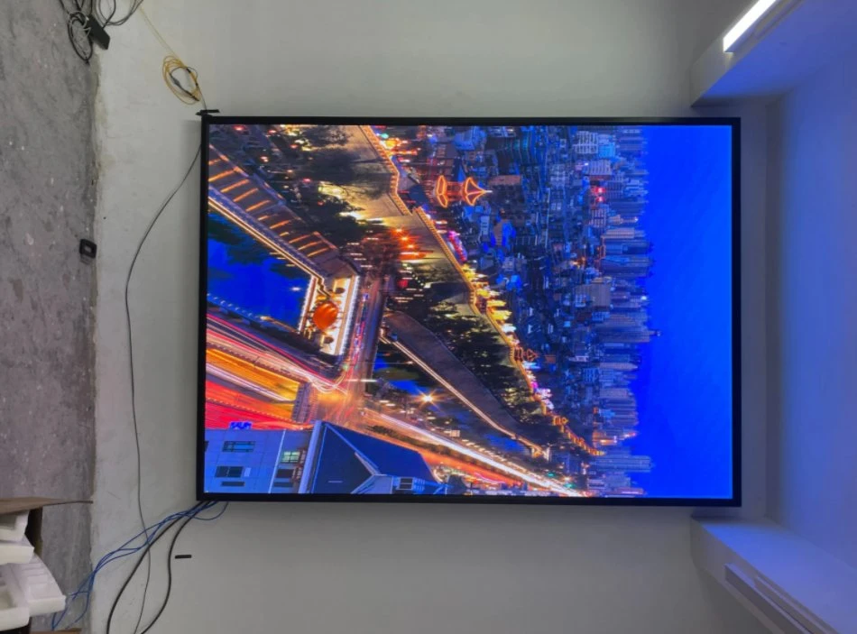 P2.5/ P3/ P3.33 Indoor Full-Color SMD Advertising Video Wall LED Display