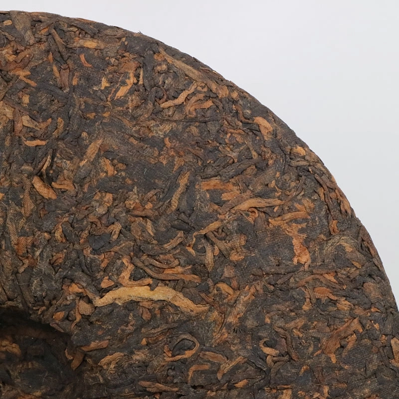 China Supplier Organic Yunnan Big Leave Puer Tea Cake Puerh Fermented PU Er PU Erh Tea