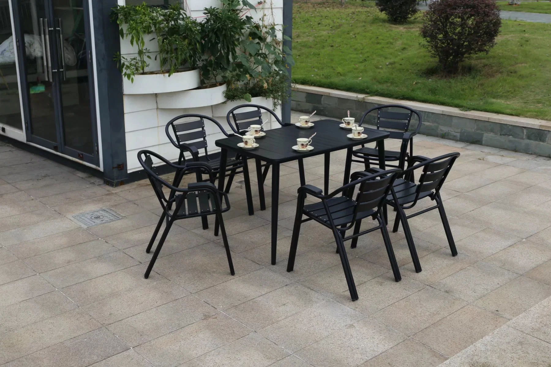 Outdoor Furniture Leisure Outdoor Terrace Courtyard Garden Resort Tables and Chairs Plastic Wood Coffee Tables and Chairs