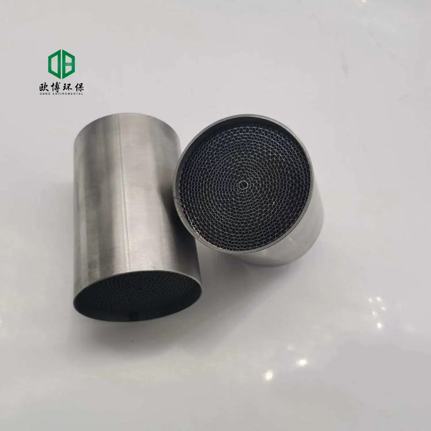 Factory Supply Euro4 Car Accessories Catalysts Diesel Vehicle for Diesel Engines