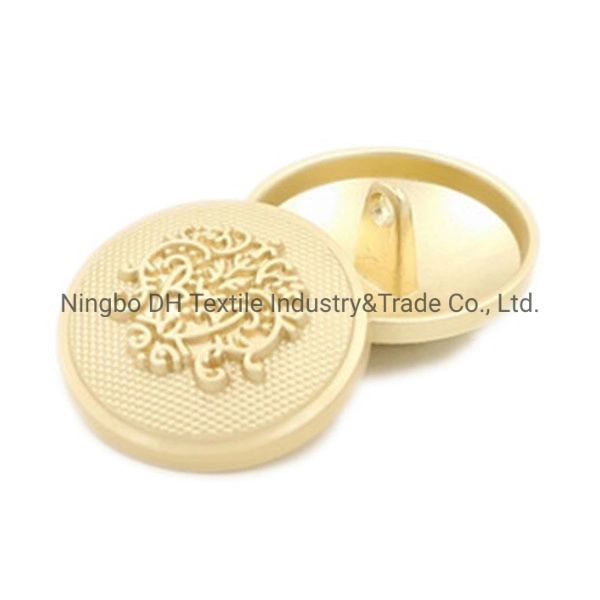 Good Quality Fashion Button for Garments/Clothing/Coat/Dressing