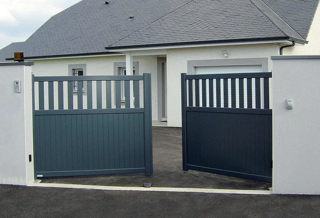 Remote Control Safety Aluminum Materials Gates Barrier with Access Parking System