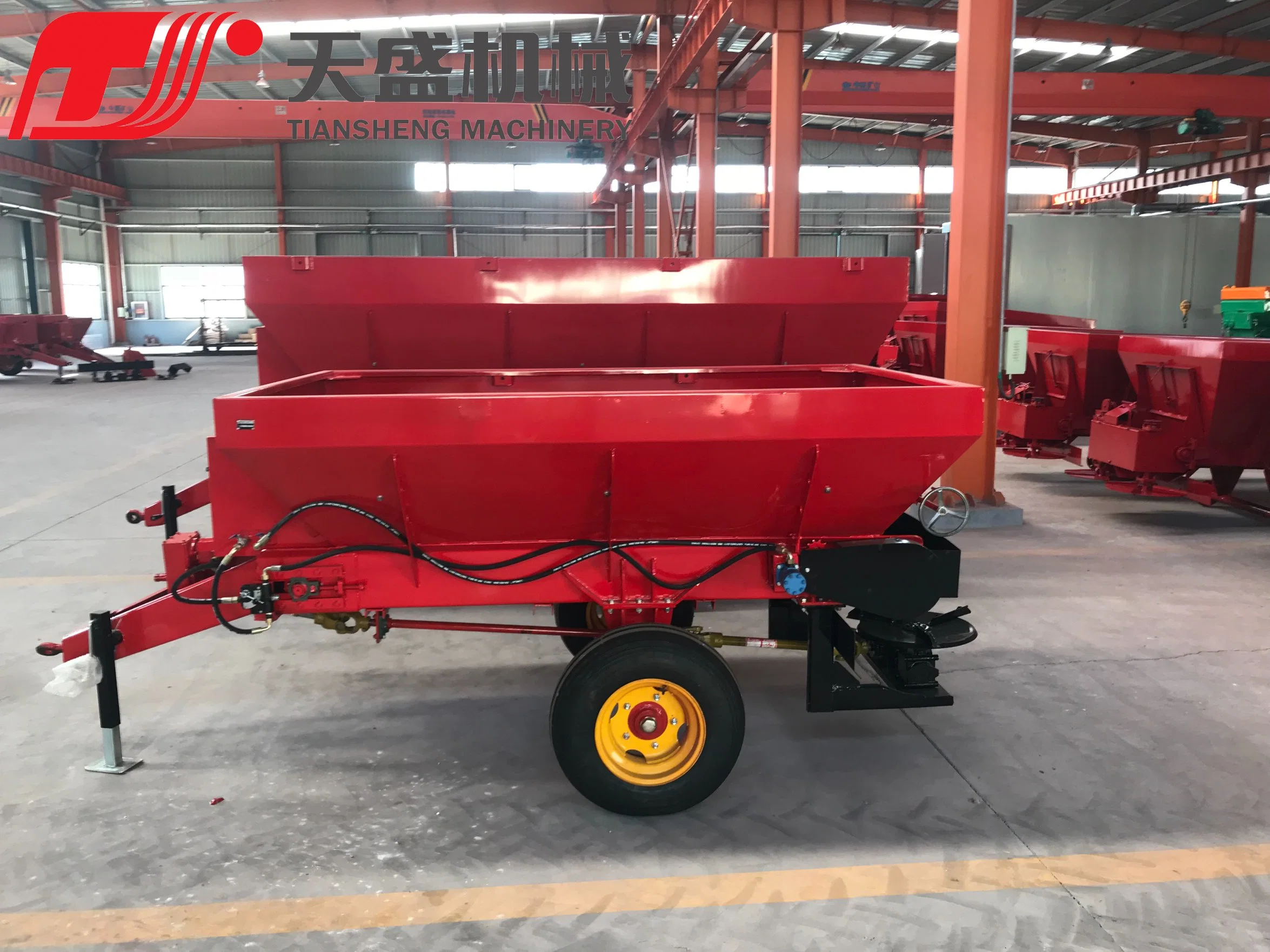 Multi-Function GS Certification Approved Agricultural Machinery Automatic Fertilizer Spreader for 30-60HP Tractor