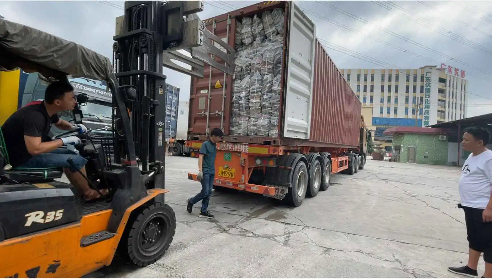 Factory Atacado Shoes Segunda mão misturado em fardos para homem Sapatas usadas