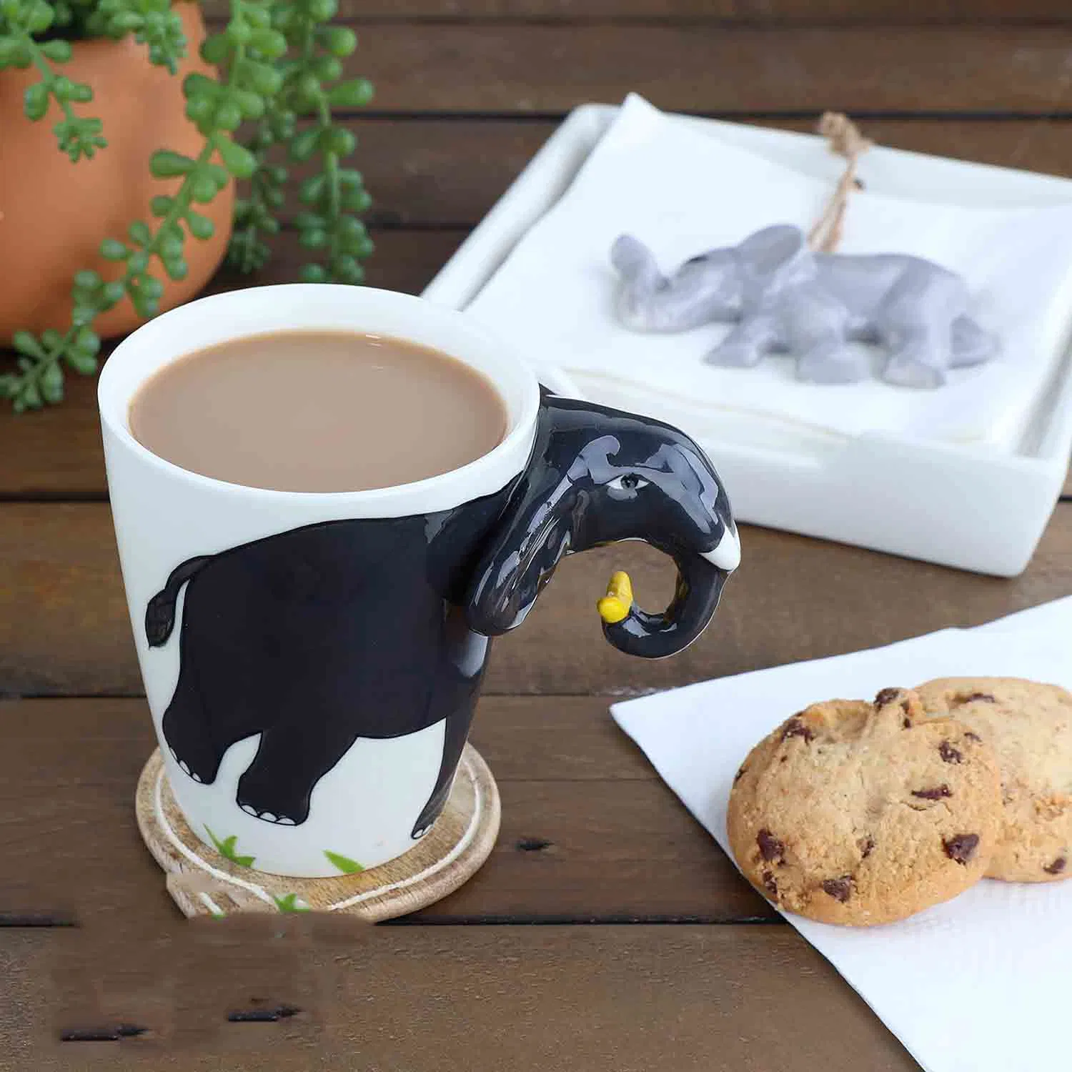 Creative Ceramic 3D Animal Mugs Handmade Porcelain Elephant Coffee Tea Cups in Bulk