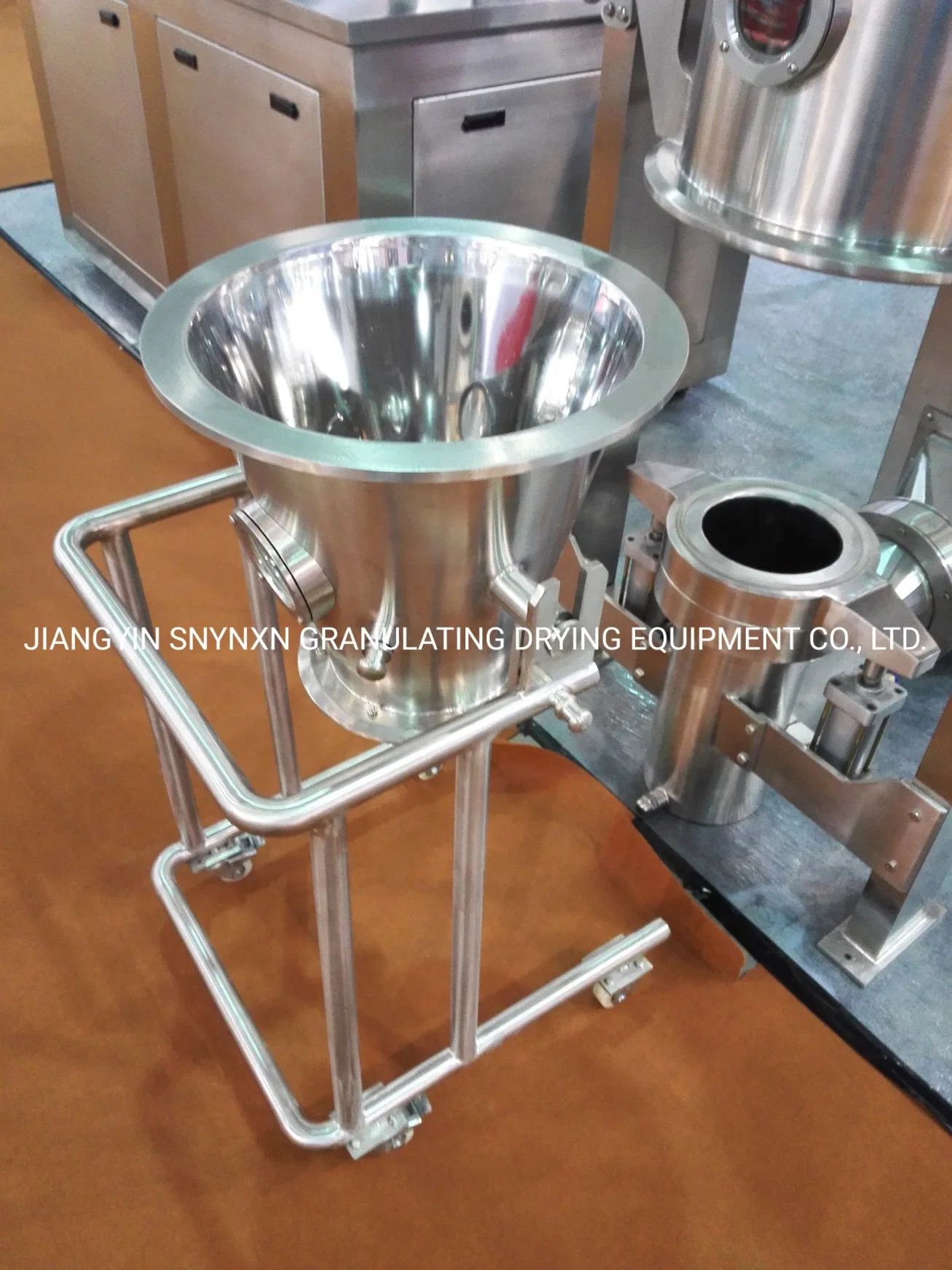 Fg Model Small Pharmaceutical Lab Use Mini Fluidized Bed Drying Granulator Fluid Bed Dryer