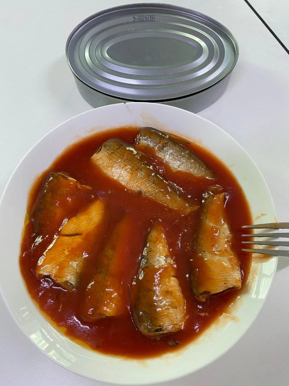 Distributor of Sea Food Canned Sardines Fish in Tomato Sauce with Customized Brand