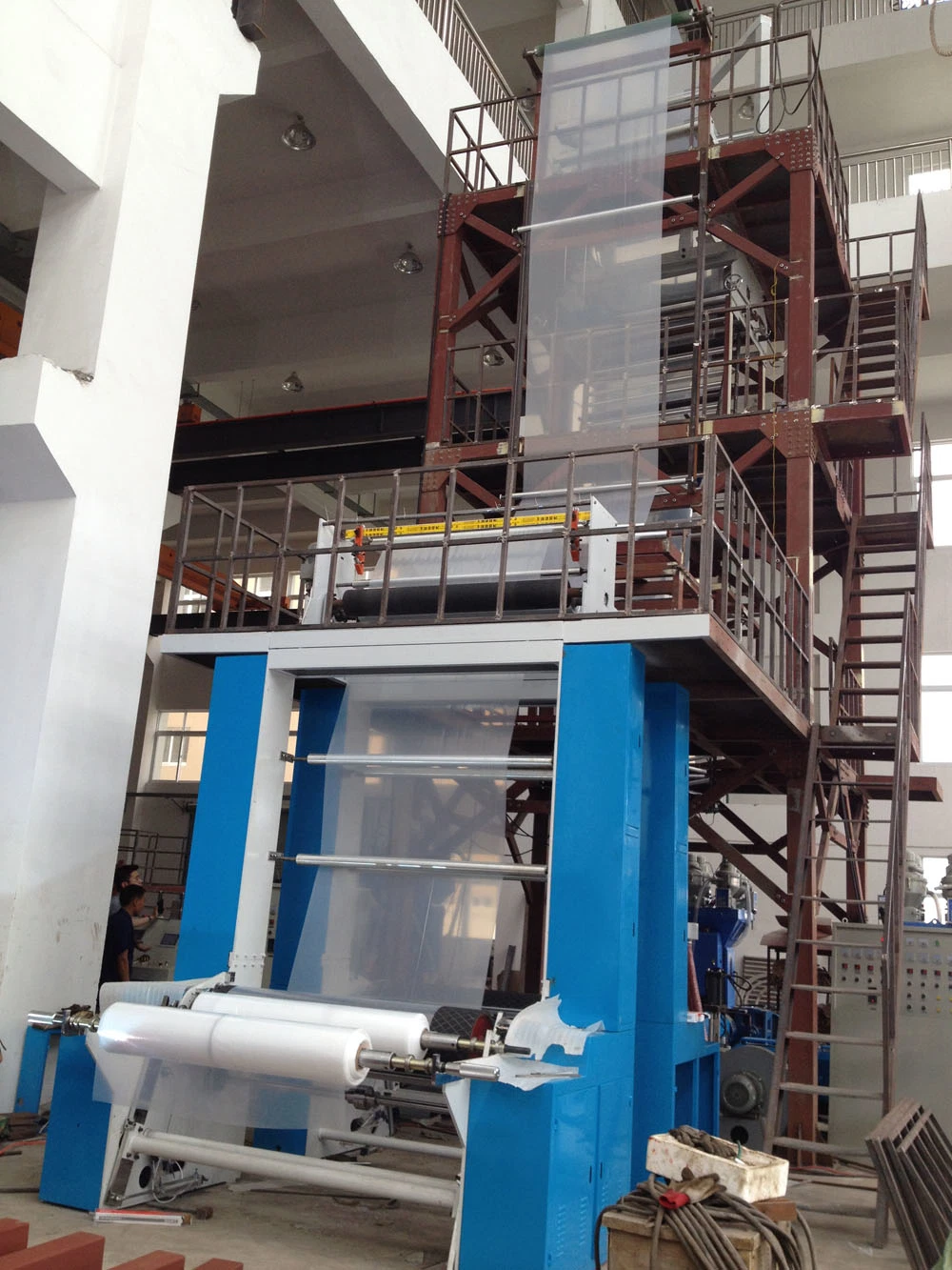 Stable Three Layers Co-Extrusion Non-Woven Fabrics Agricultural Film Blowing Machine in Reliable Quality