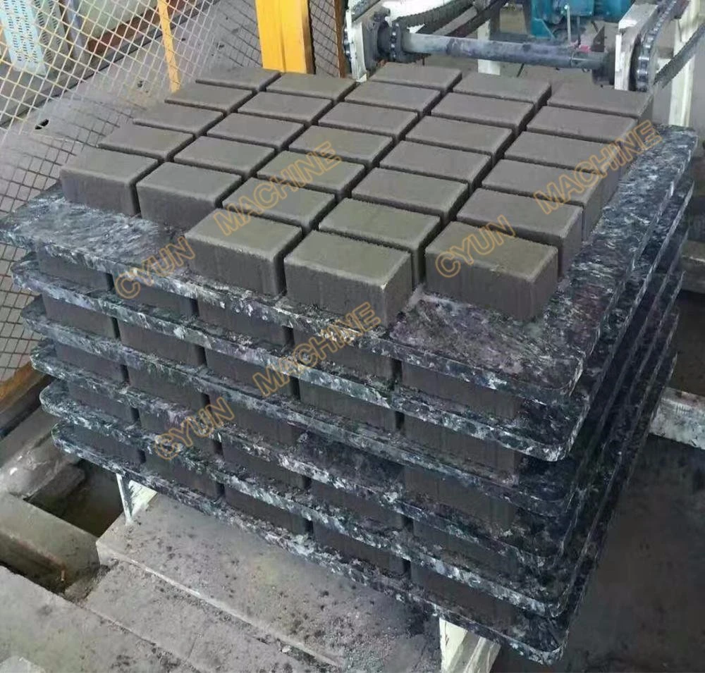 Gmt High Quality PVC Glass Fiber Pallets for Cement Block Making Machine