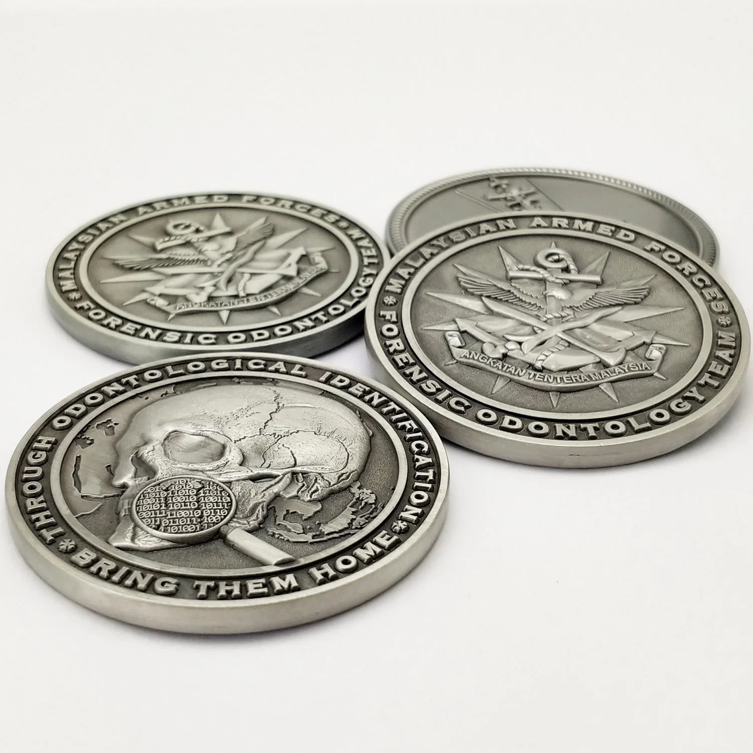 A fábrica de metais personalizados Artesanato Logotipo cranio Loja Moedas Honra Militar Desafio Visor de moedas de colecção &#160;