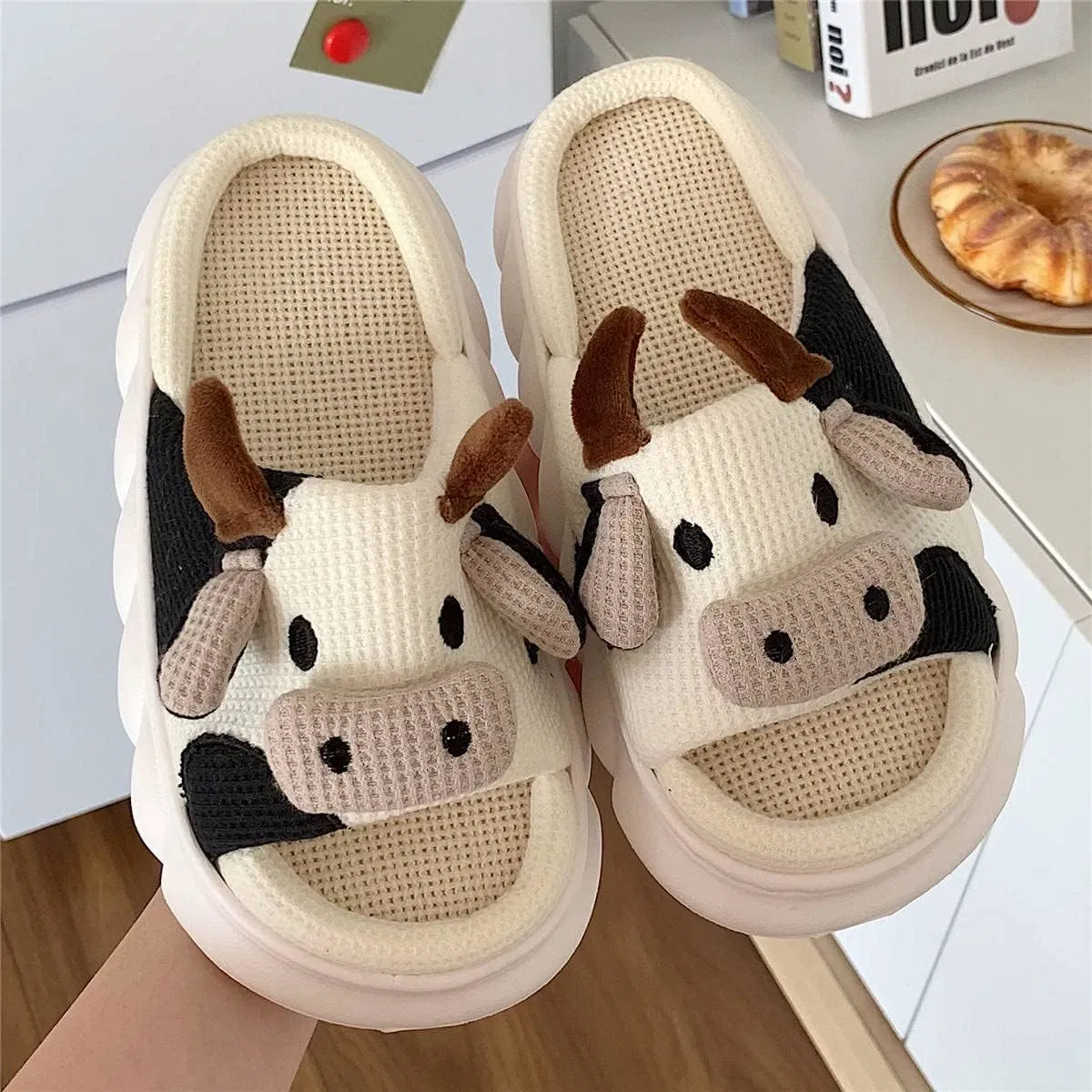 Zapatillas de invierno con diseño de algodón de Cartoon Cow al aire libre para mujer Hombre