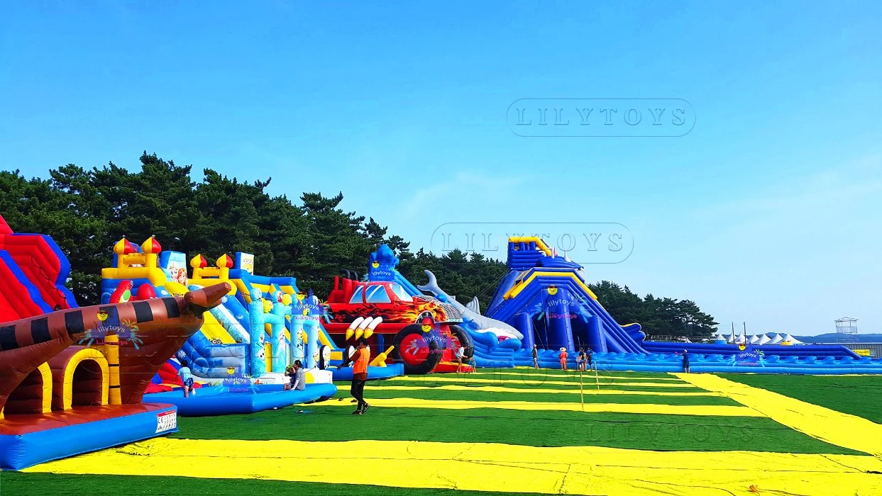 Outdoor Amusement Giant Ground Water Park Design Inflatable Land Water Playground Inflatable Water Amusement Park Games