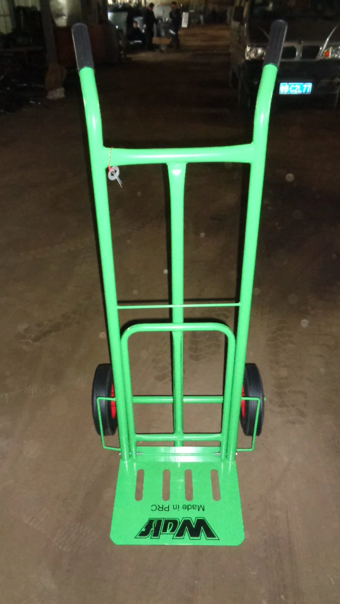 Hot Sale Qingdao Made Beauty Strong Cheap Handtruck (HT1827)