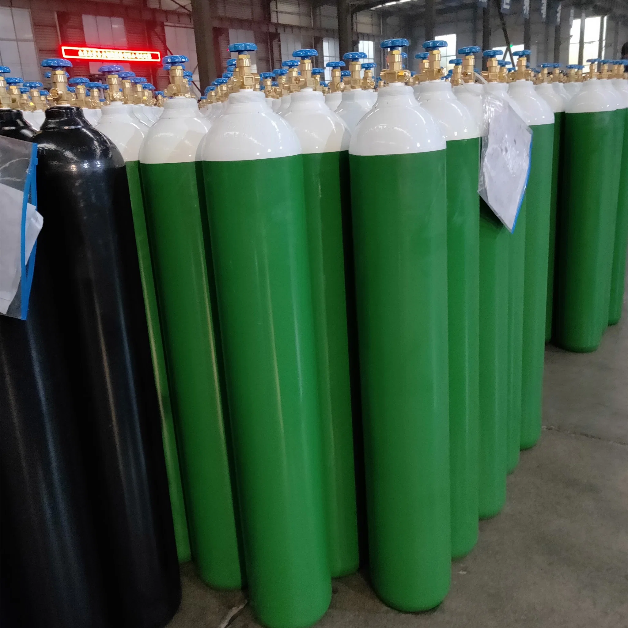 High Pressure Oxygen Gas 20L/40L 150bar/200bar Oxygen Gas Cylinder Filled Gas Price