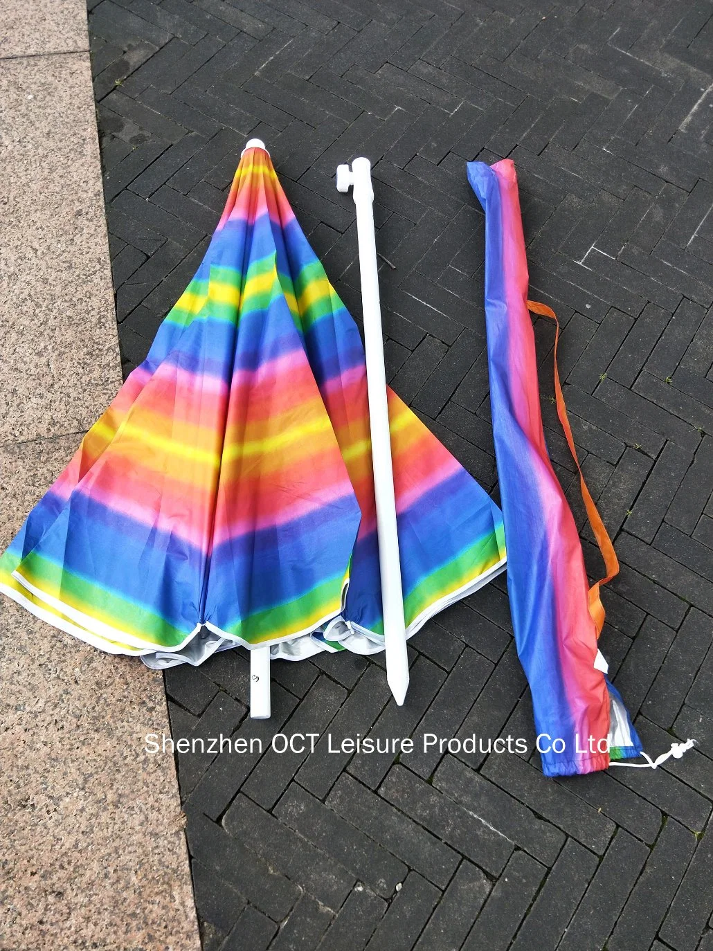 China Proveedor personalizado UV Rainbow Beach Parasol al aire libre con asequible Precio (OCT-BU19008)