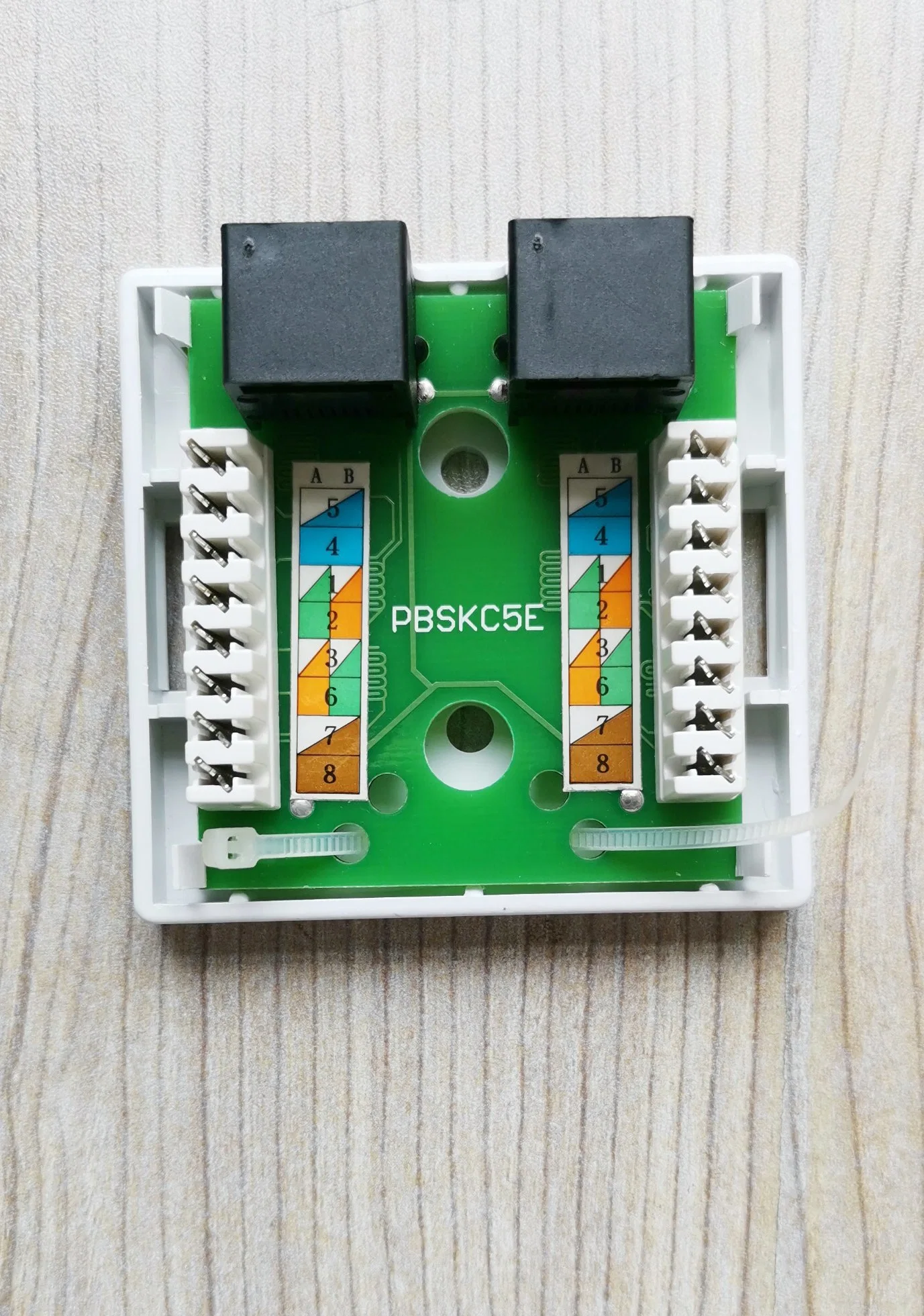 8p8c Cat5e Double Ports Surface Mount Box