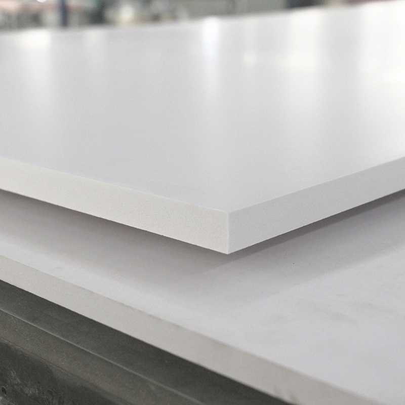 China Wholesale/Supplier High Density White Color PVC Foam Board with Good Screw Holding Ability