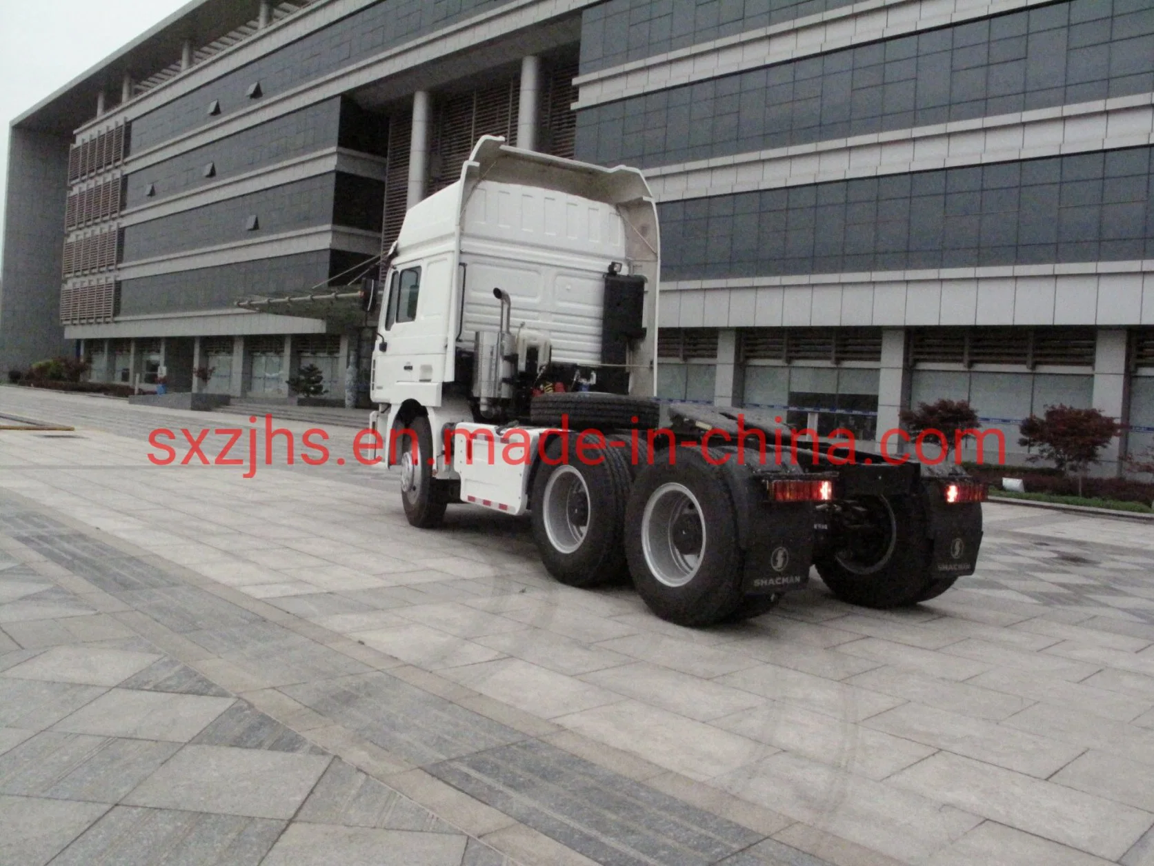 China Shacman Euro2 Euro3 4*2/6*4 Tractor Truck Low Price for Sale