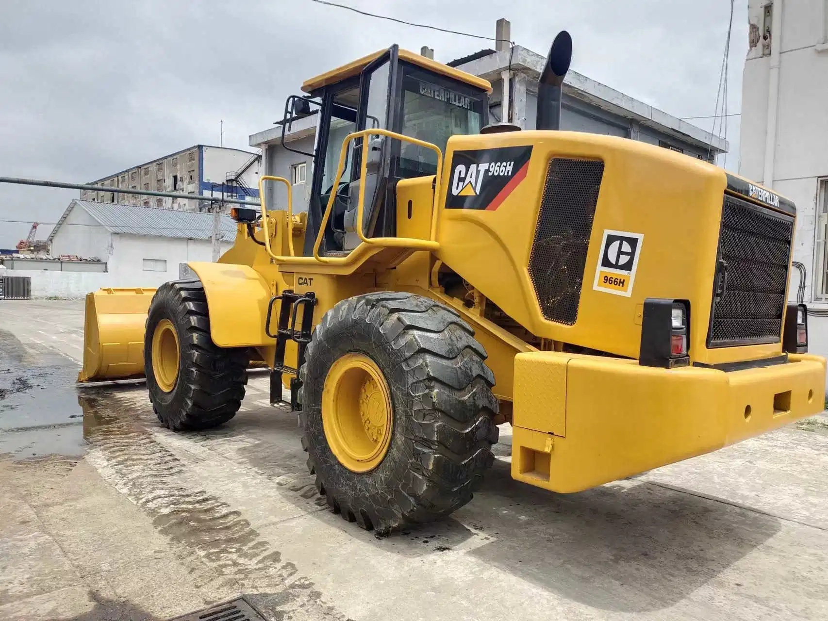 Used Wheel Loader Caterpillar 966h with Bucket for Sale