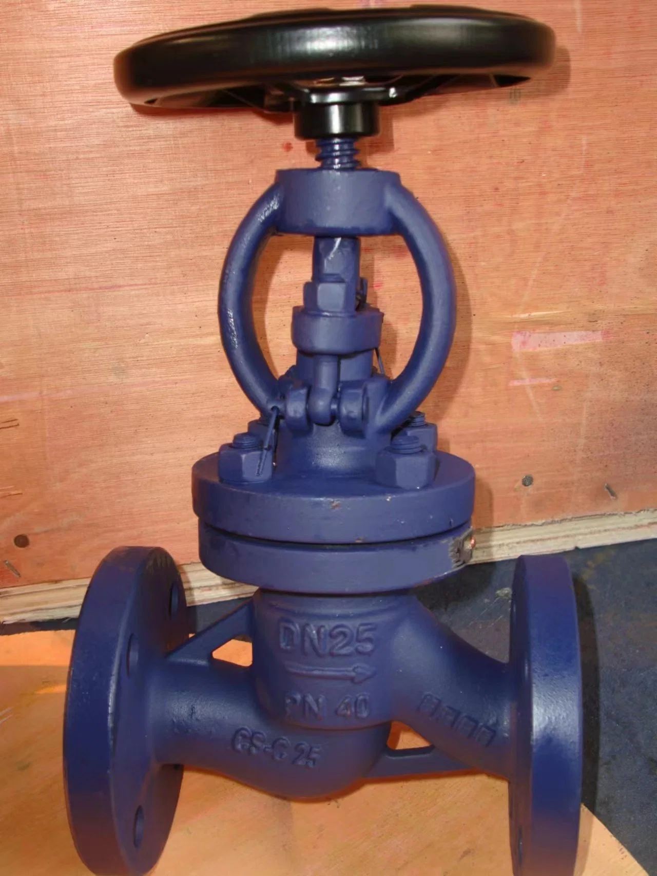 DIN WJ41H-40C bellows globe valve cast steel, stainless steel