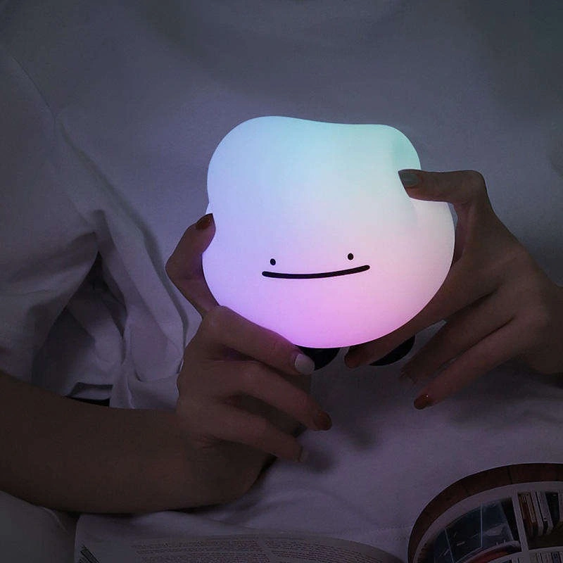 Joli dessin animé coloré et rechargeable LED doux au toucher, effet de nuit en silicone Design Rainbow Color Kids Night Light