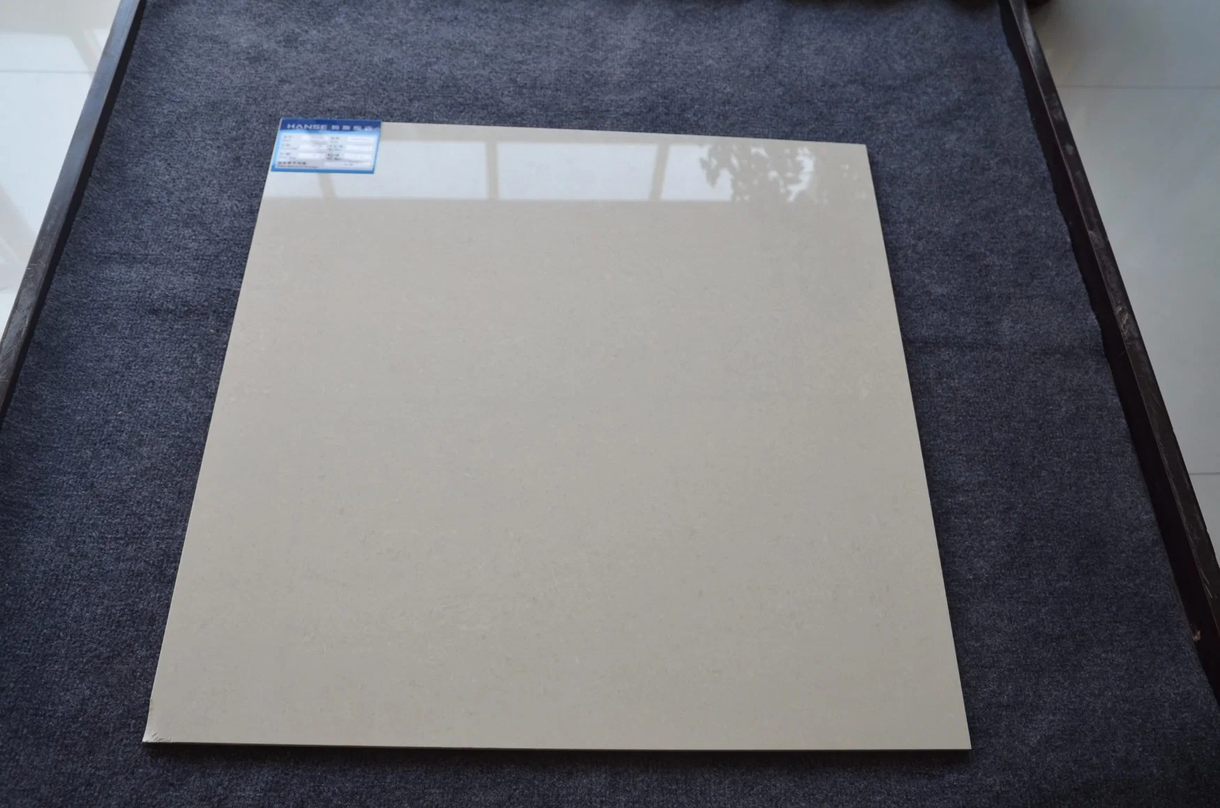 White Floor Tiles Porcelain 600X600, Double Loading Charged Tile