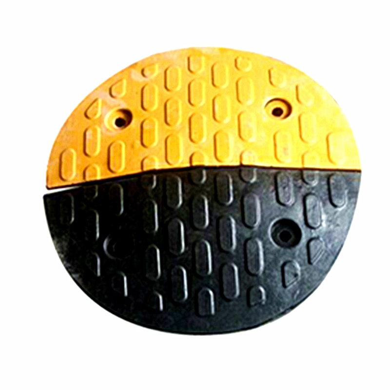 Modular Driveway Rubber Traffic Speed Bump with Reflecting Beads