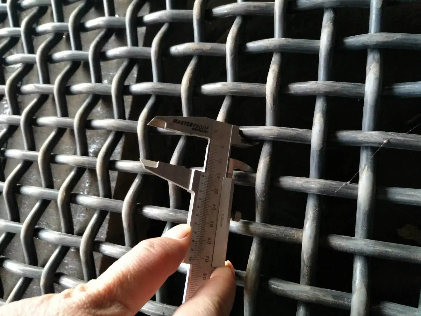 Crimped Wire Mesh/Woven Metal Screen Mesh/Vibrating Screen Mesh Used in Stone Crushers