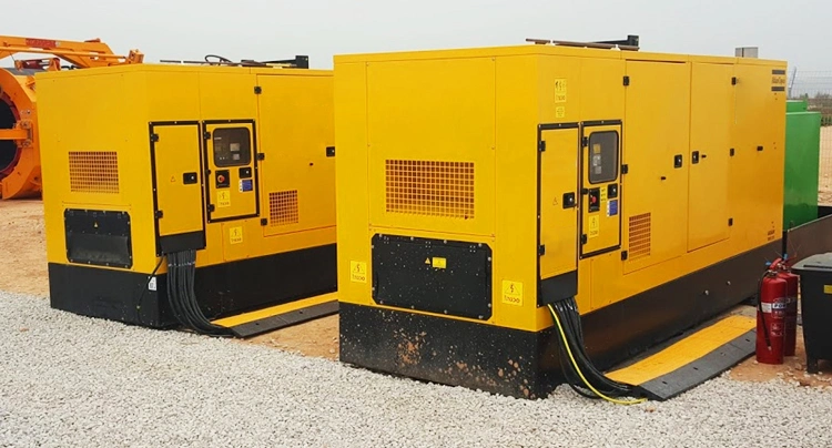 XCMG 100kVA Schalldichte wassergekühlte Silent Electric Start Diesel Power Generatorsatz