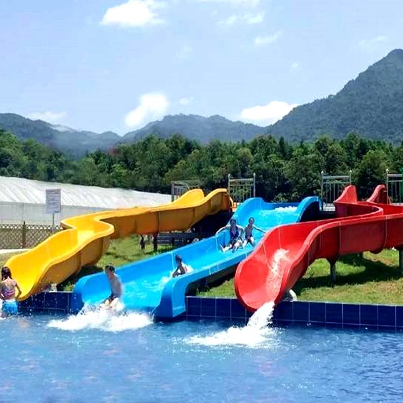 Custom Water Park Amusement Facilities Equipment Adult Kids Fiberglass Slides