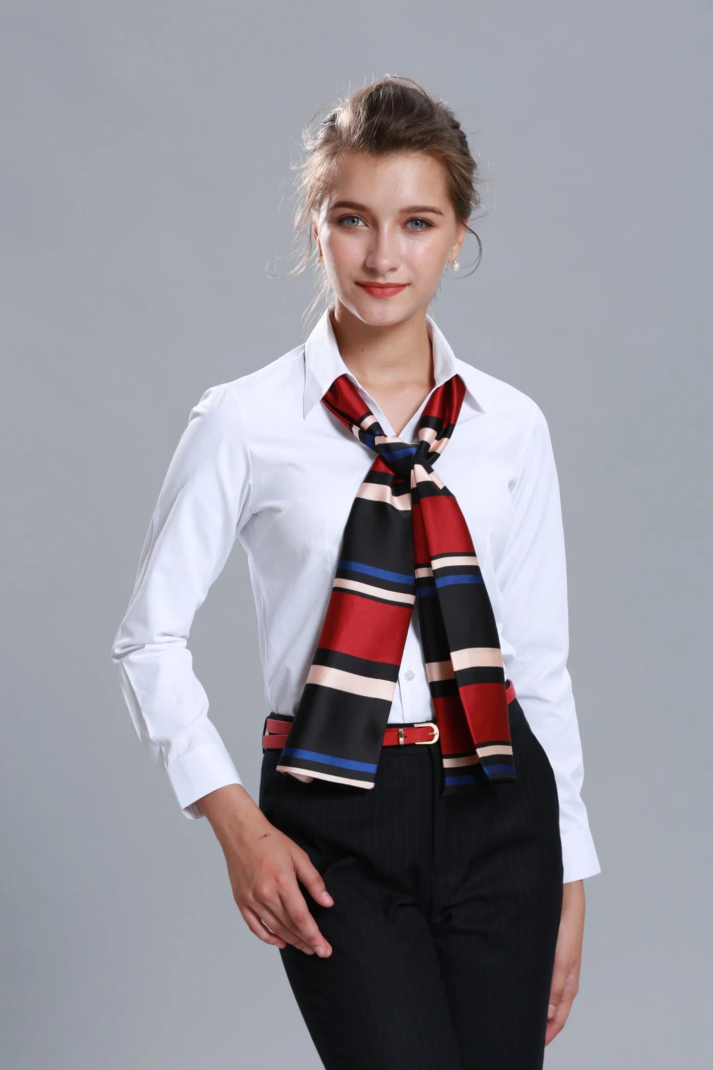 OEM Ladies Business Shirt Slim-Fit Work Clothes Ladies Shirt Wholesale/Supplier Customization