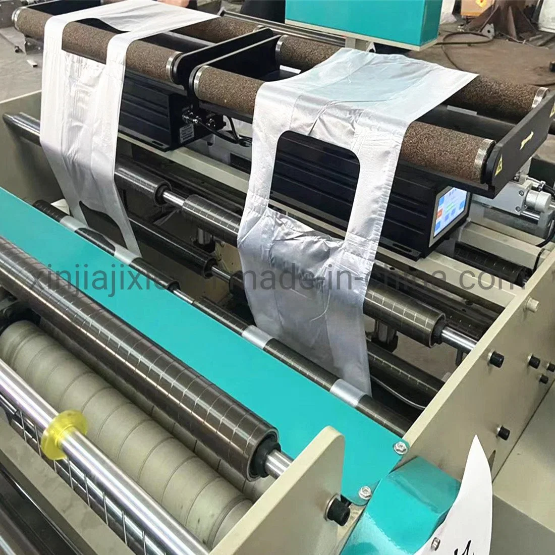 Full Automatic Biodegradable HDPE LDPE Rolling T-Shirt Vest Bag Plastic Bag Making Machine Price