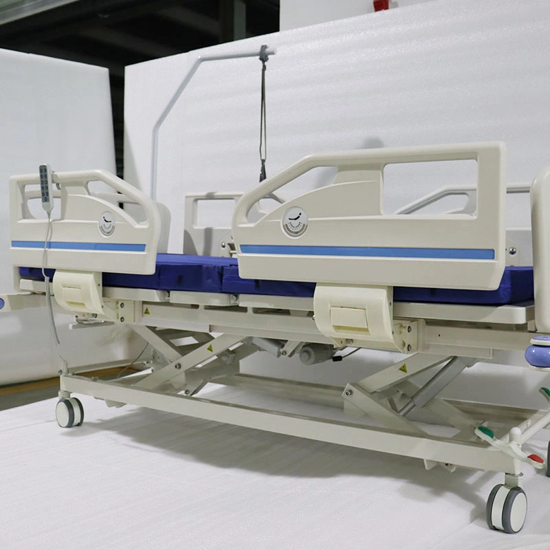 Biobase Stainless Steel Punching Double-Crank Hospital Bed Bk-204s