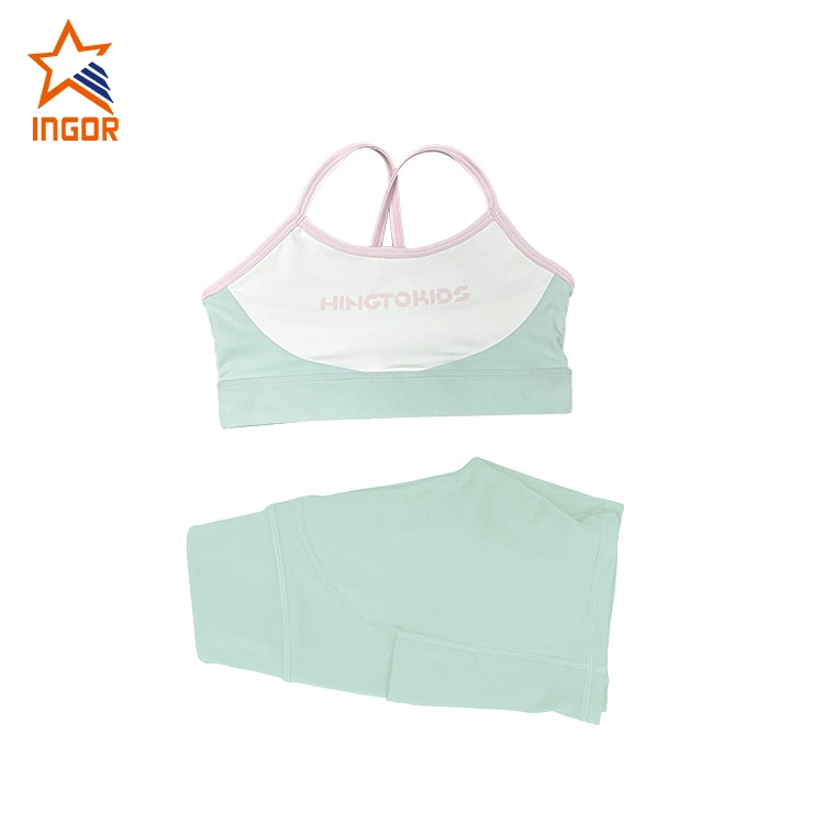 Ingorsports Vêtements pour enfants Imprimé en soie Logo Design de couleur contrastée Soutien-gorge et short avec deux poches latérales Maillots de bain pour enfants Vêtements de sport Vêtements de sport