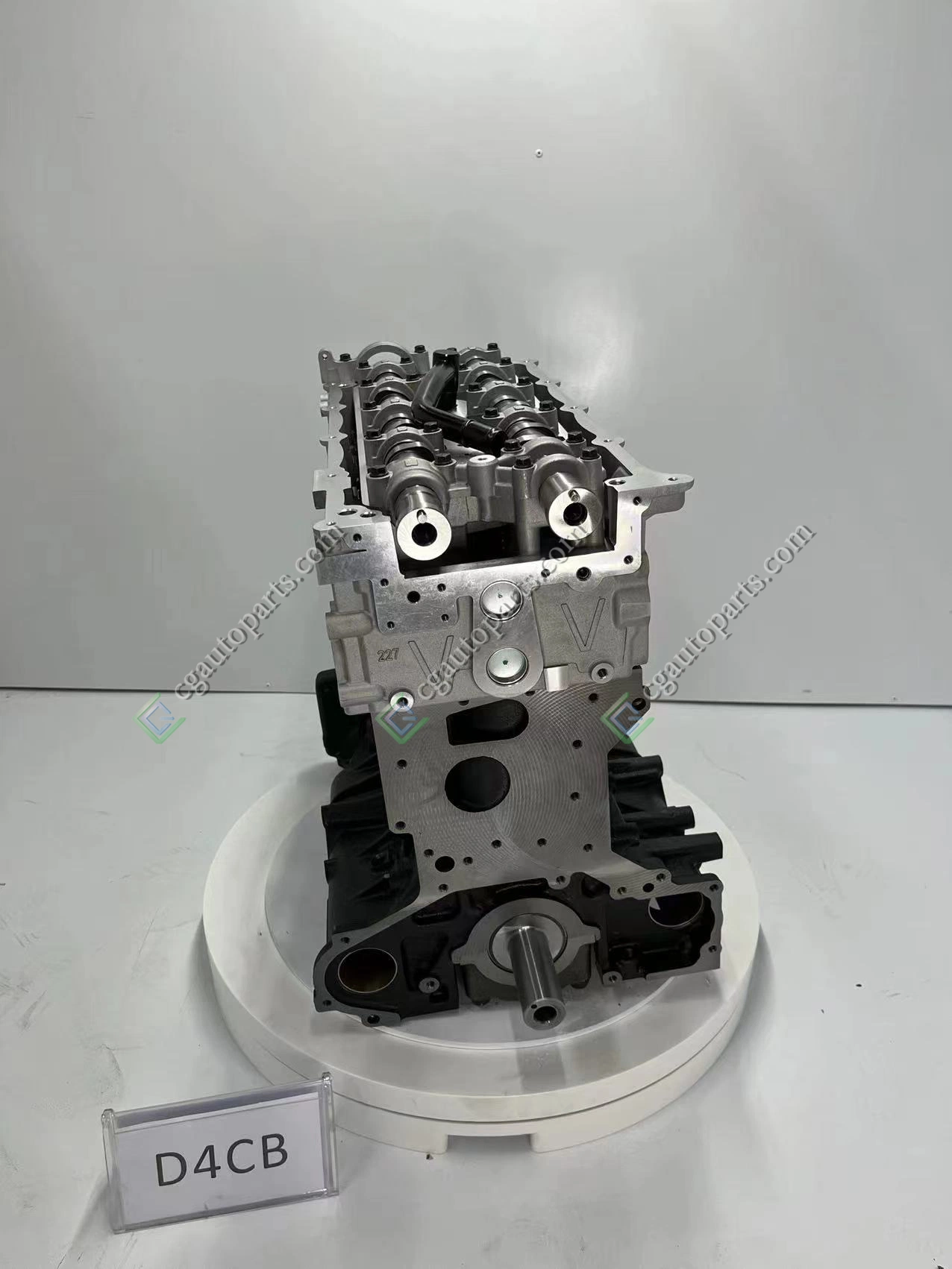 2.5L Turbo Diesel D4CB Engine for Hyundai H1 H2 H100 Porter Grand Starex KIA Sorento Bare Engine D4CB for Hyundai Starex 2.5crdi Engine Long Block