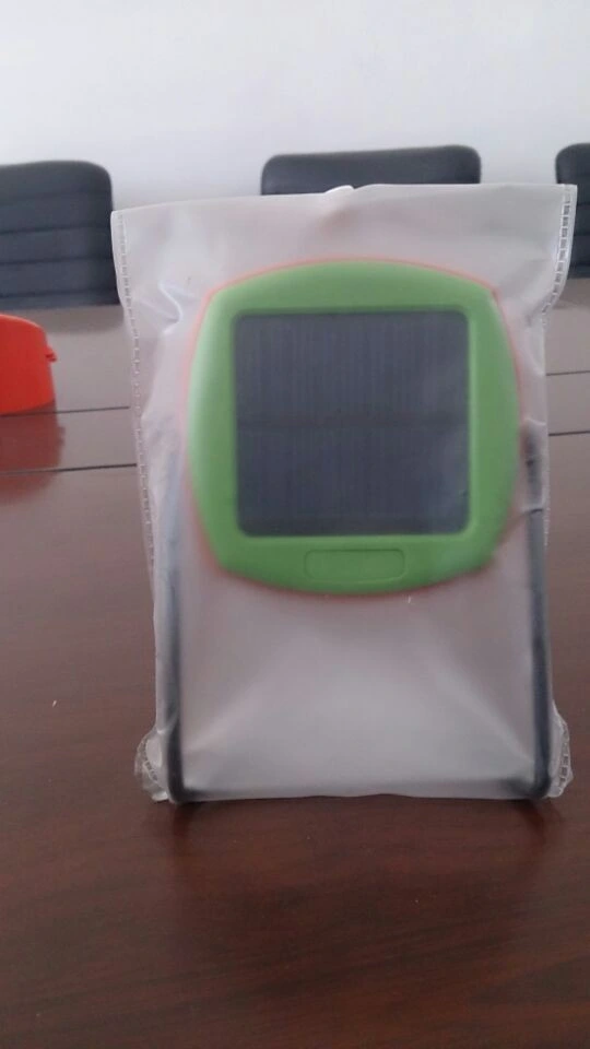 Handy Solar Lantern/Lamp/Light with Ce&RoHS/400mAh LiFePO4 Battery