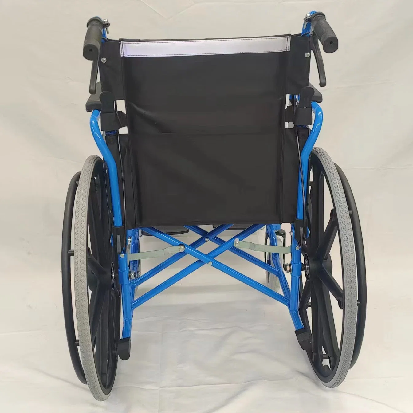 Lightweight Hospital Manual Wheel Chair Foldable for Elderly with Liftable Armrest