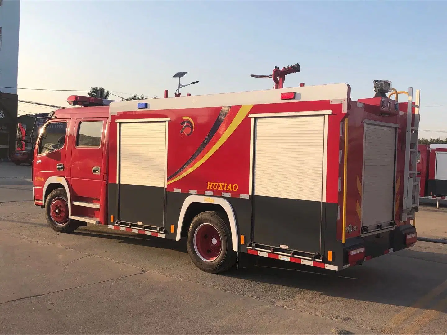 Dongfeng 6000L Watering Fire Fighting Truck