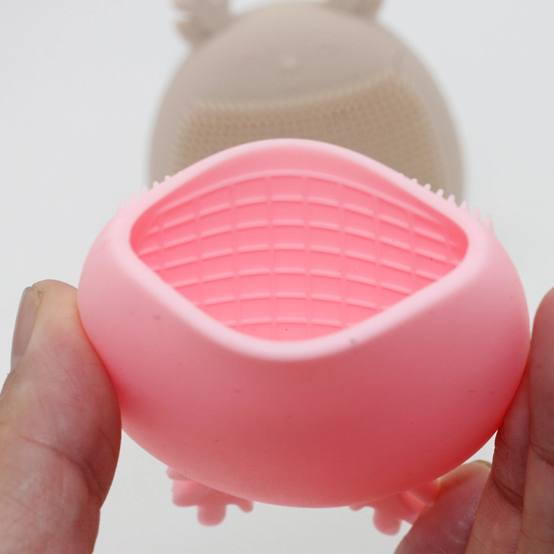 2023 New Design Cute Rabbit Shape Silicone Cleaning Brush Reusable Exfoliators Beauty Cleaning Tool for Skin Care