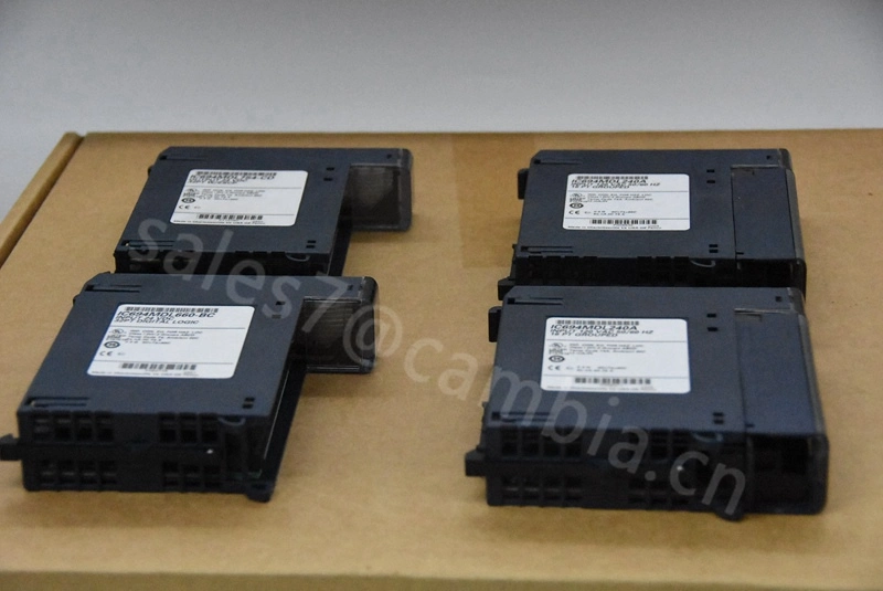 Módulo de salida del PLC GE IC695ALG600 RX3i